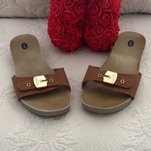 Dr. Scholl's Brown Textured Mules